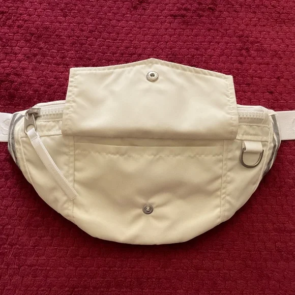 Canada Goose White Waist Fanny Crossbody Pack Performance Satin NWT